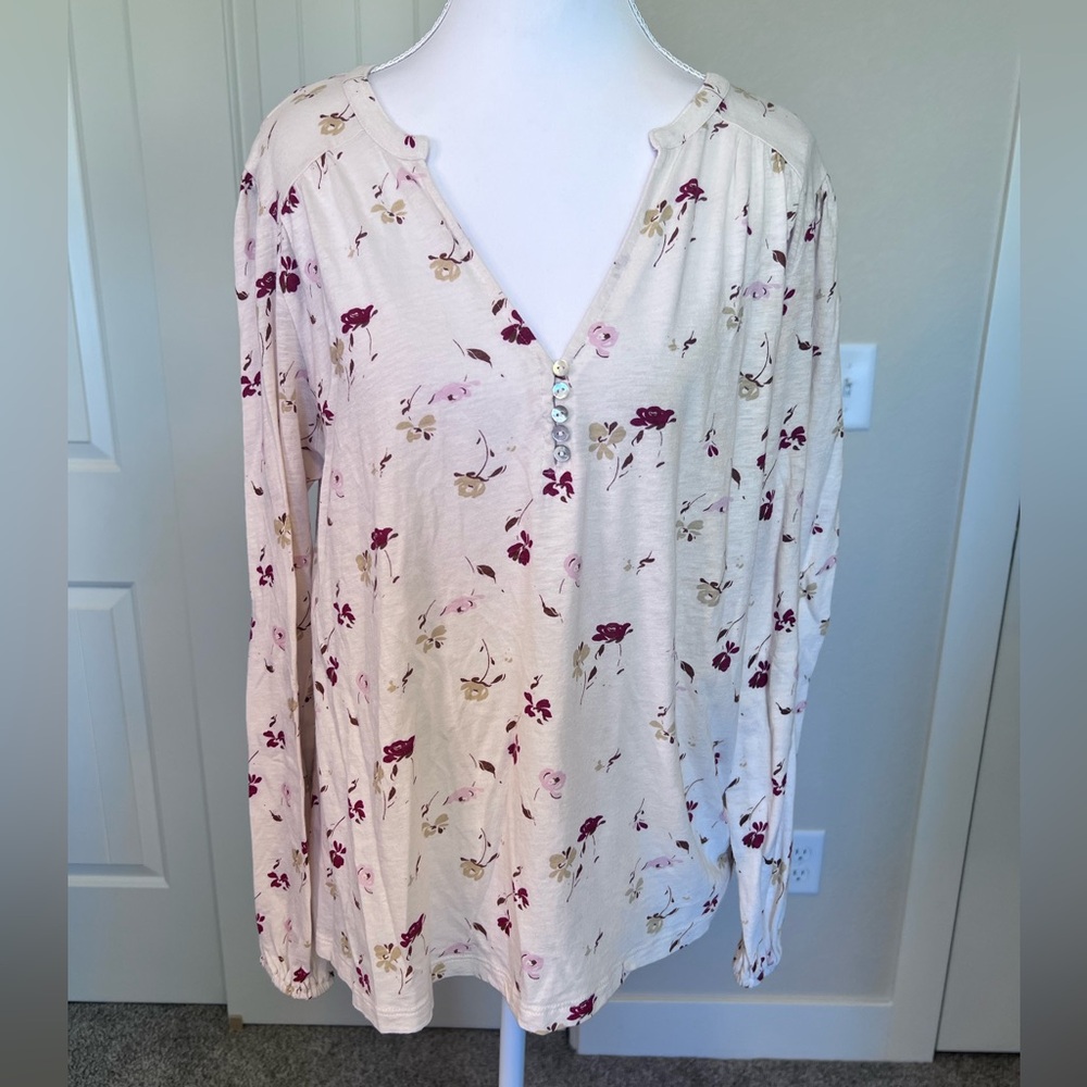 Lucky Brand Cream Floral Long-Sleeve Button V-Neck Henley Sz Medium